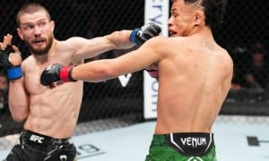 Українець Бондар зазнав поразки в своєму третьому поєдинку в UFC