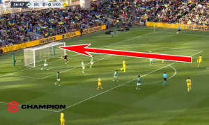 Качараба забив фантастичний гол у ворота Ірландії, але суддя скасував взяття воріт