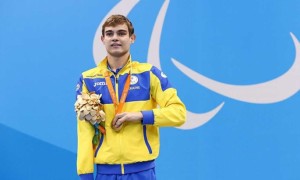 Легендарний українець продає медаль Паралімпіади-2020