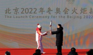 У Пекіні стартувала естафета олімпійського вогню