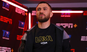 Ломаченко: Бій з Коммі - наступний крок у моїй боксерській кар'єрі