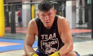 Казахстанський боєць оголосив про закінчення кар'єри після побиття міліцією