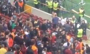 Вболівальники Галатасарая атакували фанатів Локомотива після матчу Ліги Європи